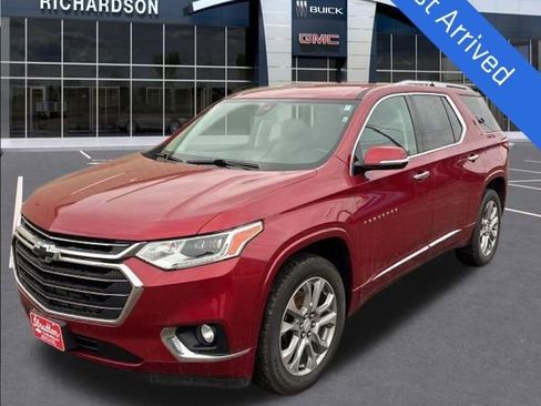 Used 2019 Chevrolet Traverse Premier image 1
