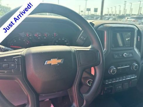 Used 2025 Chevrolet Silverado 2500 Custom w/ Custom Value Package AWD/4WD image 10