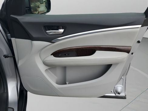 Used 2020 Acura MDX FWD image 13