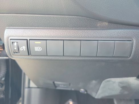 Used 2023 Toyota Corolla SE FWD image 23