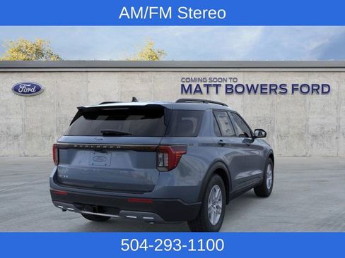 New 2026 Ford Explorer Active RWD image 10