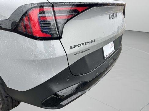 New 2026 Kia Sportage X-Line w/ X-Line Technology Package AWD/4WD image 10