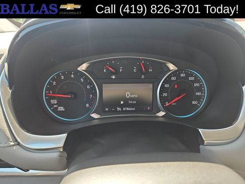 Used 2020 Chevrolet Traverse LT FWD image 11