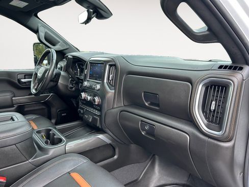 Used 2022 GMC Sierra 2500 AT4 w/ AT4 Premium Plus Package AWD/4WD image 27