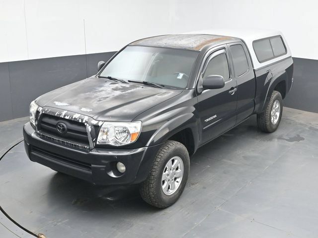 Used 2005 Toyota Tacoma PreRunner w/ SR5 Pkg #3 RWD image 29