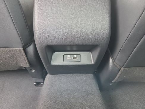 Used 2025 Nissan Altima 2.5 SR FWD image 13