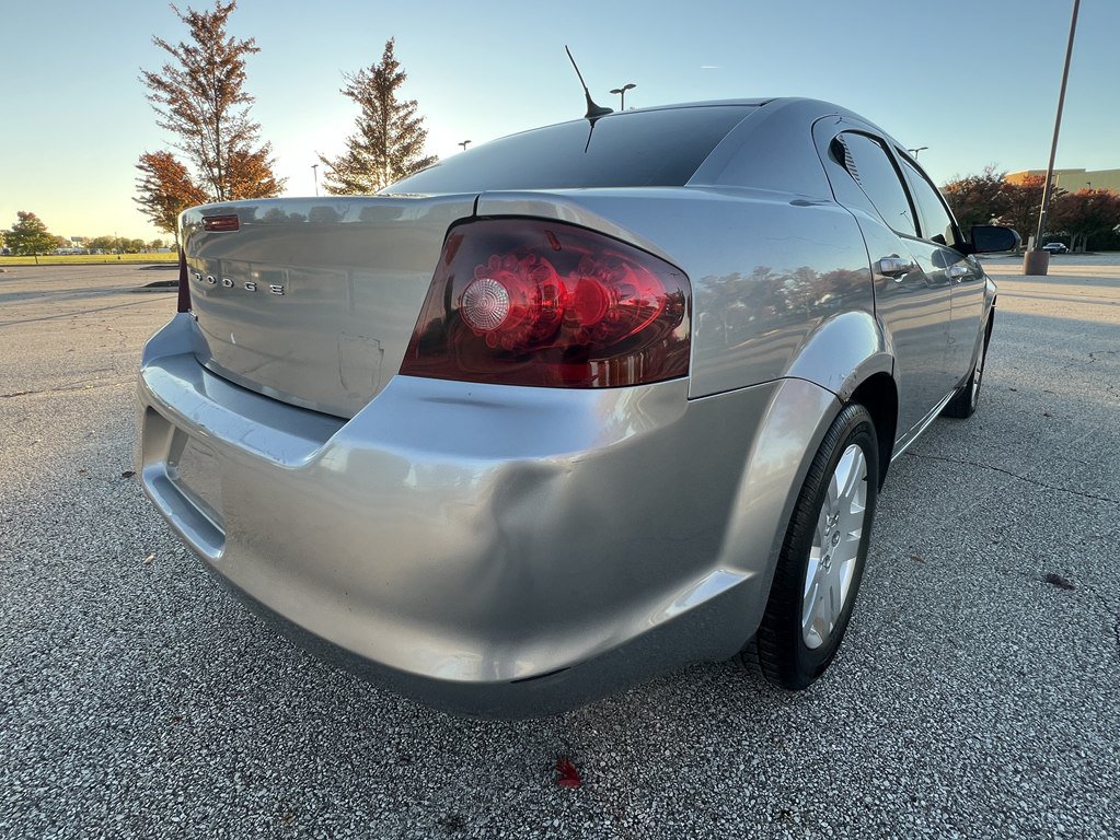 Used 2013 Dodge Avenger SE FWD image 5