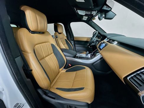 Used 2020 Land Rover Range Rover Sport HSE Dynamic image 29