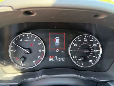 Certified 2024 Subaru Impreza 2.0i Sport AWD/4WD image 12