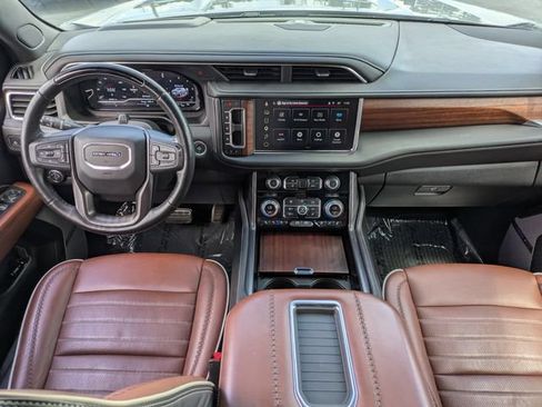 Used 2024 GMC Yukon Denali Ultimate AWD/4WD image 21