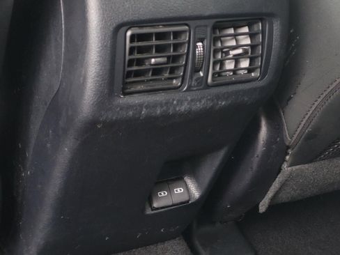 Used 2024 Toyota 4Runner SR5 Premium AWD/4WD image 12