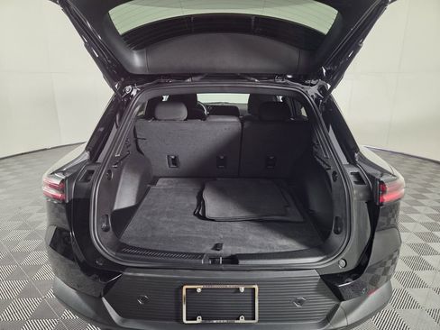 Used 2025 Chevrolet Equinox EV LT FWD image 27