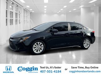 Used 2023 Toyota Corolla LE image 1