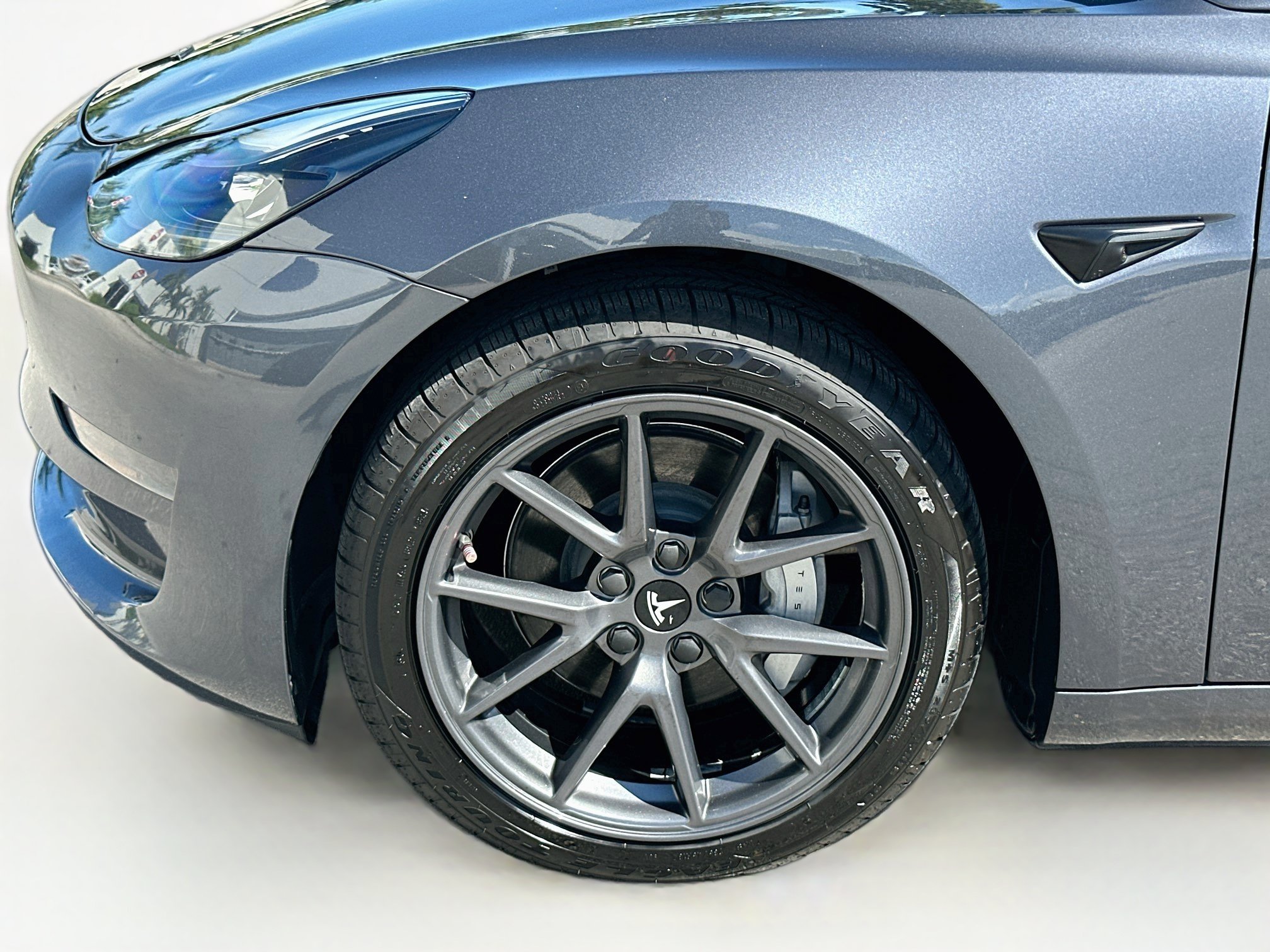 Used 2023 Tesla Model 3 Standard Range RWD image 30