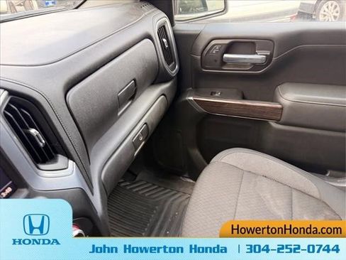 Used 2020 GMC Sierra 1500 SLE w/ SLE Value Package AWD/4WD image 16