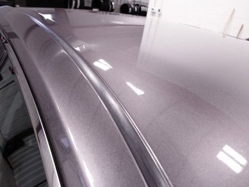 Used 2017 Toyota Camry SE image 19