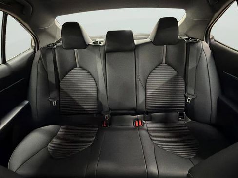 Used 2024 Toyota Camry SE w/ Convenience Package image 24