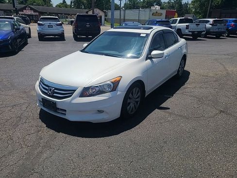 Used 2012 Honda Accord EX-L image 2