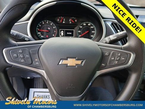 Used 2023 Chevrolet Malibu LT image 24
