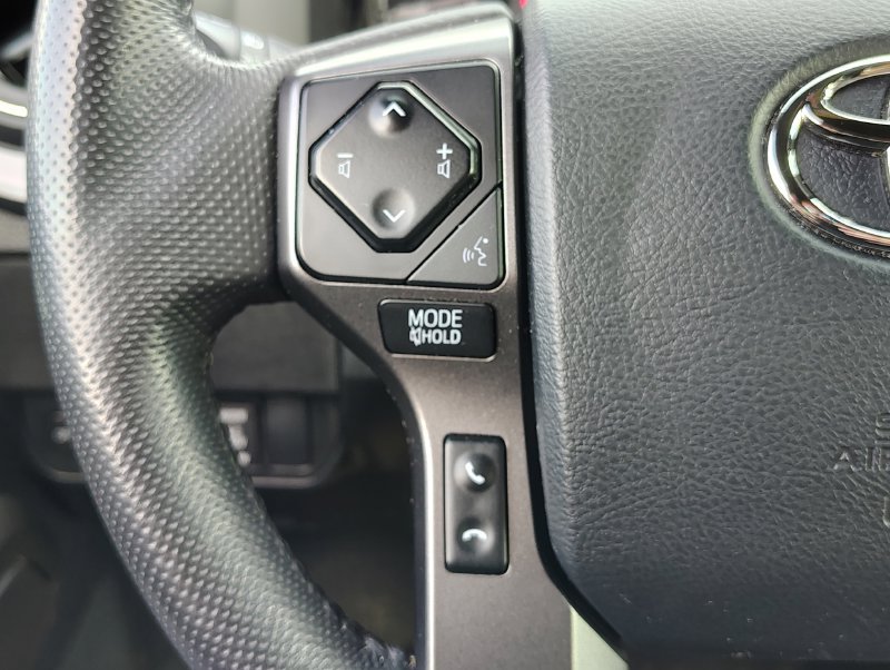 Used 2023 Toyota Tacoma TRD Sport AWD/4WD image 11
