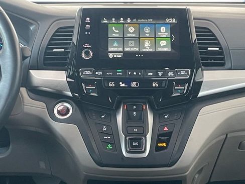 Certified 2023 Honda Odyssey EX-L image 16