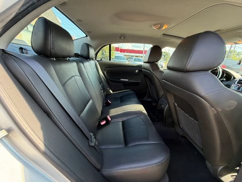 Used 2011 Chevrolet Malibu LTZ FWD image 14