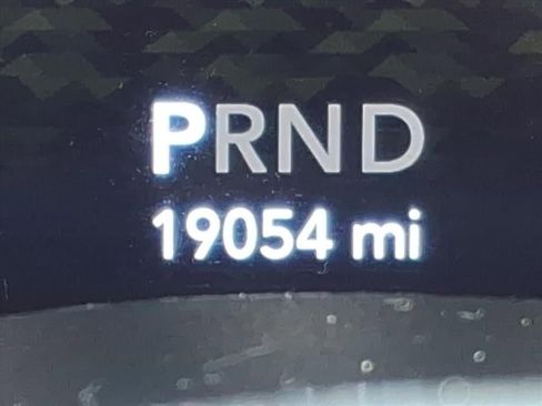 Used 2020 Jeep Wrangler Unlimited Sahara image 27