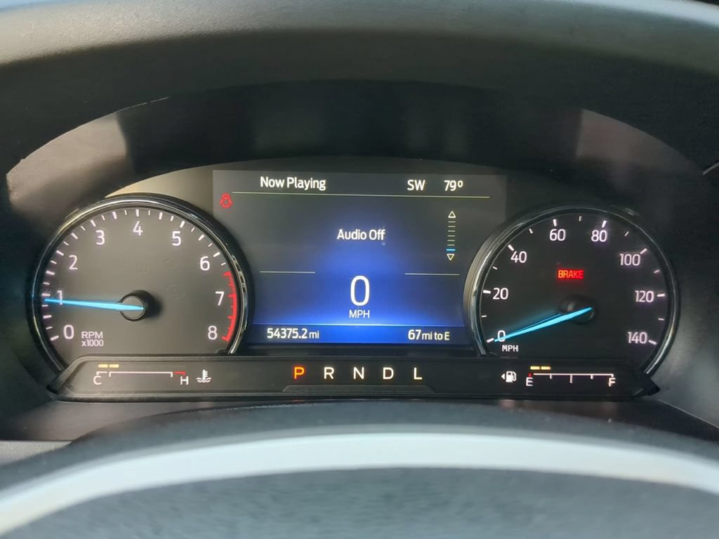 Used 2023 Ford Explorer XLT AWD/4WD image 63