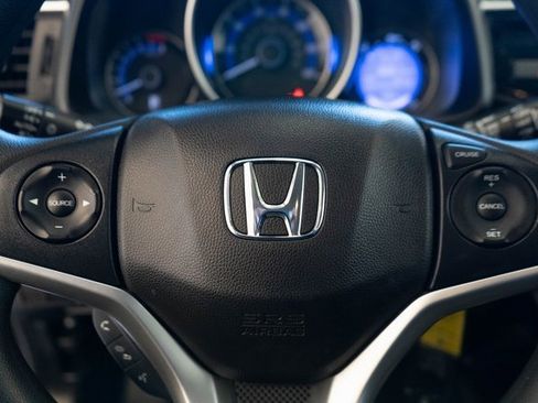 Used 2020 Honda Fit LX image 16