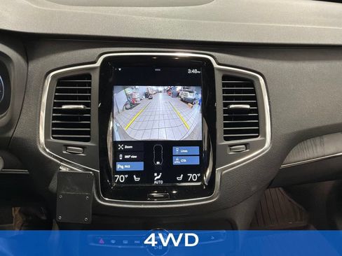 Used 2020 Volvo XC90 T6 Momentum AWD/4WD image 2