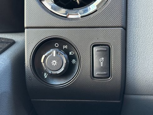 Used 2013 Ford F350 XLT w/ XLT Value Pkg image 26