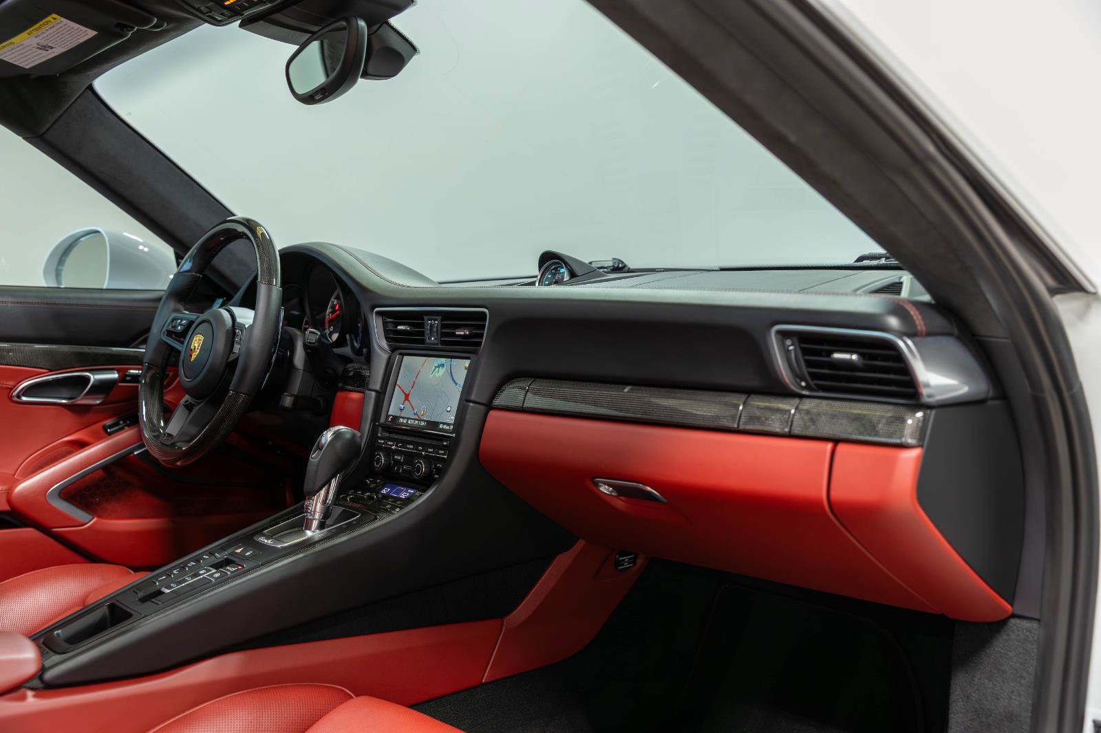 Used 2015 Porsche 911 Turbo S AWD/4WD image 70