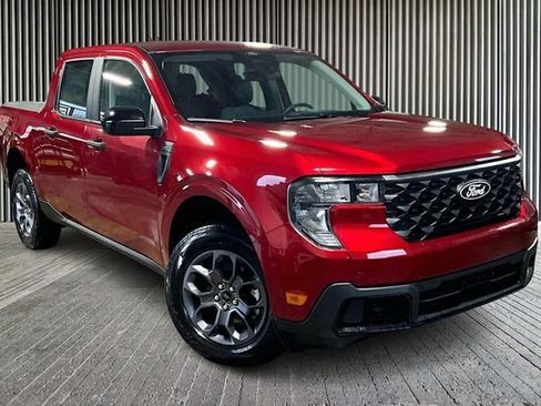 New 2026 Ford Maverick XLT w/ XLT Luxury Package AWD/4WD image 2