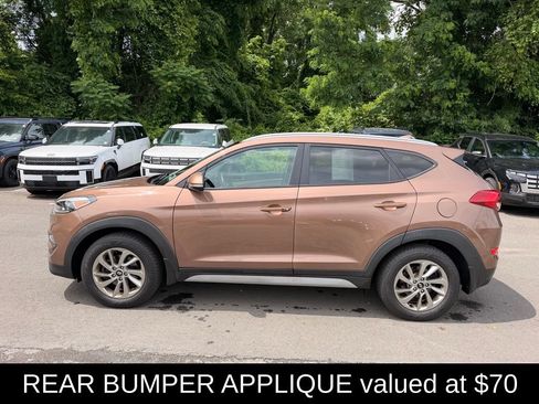 Used 2017 Hyundai Tucson SE Plus AWD/4WD image 7