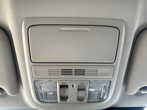 Used 2018 Honda Accord EX-L image 25