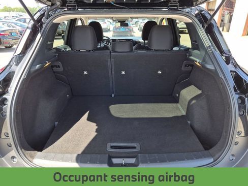 Used 2025 Nissan Kicks SV FWD image 26
