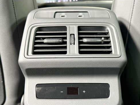 New 2025 Audi Q5 Premium image 23