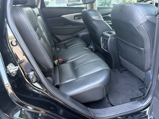 Used 2018 Nissan Murano Platinum FWD image 15