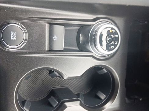 Used 2025 Ford Explorer ST-Line w/ Premium Package image 35