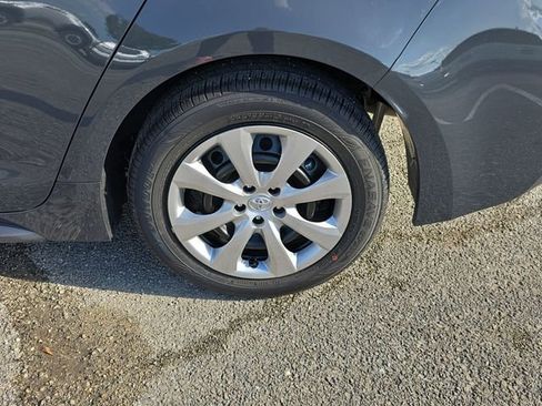 New 2026 Toyota Corolla LE FWD image 32