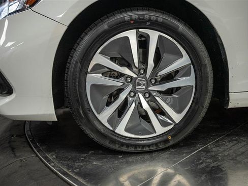 Used 2021 Honda Accord EX image 4