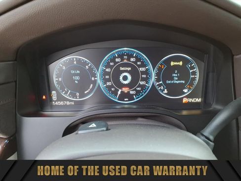 Used 2015 Cadillac Escalade Premium image 19