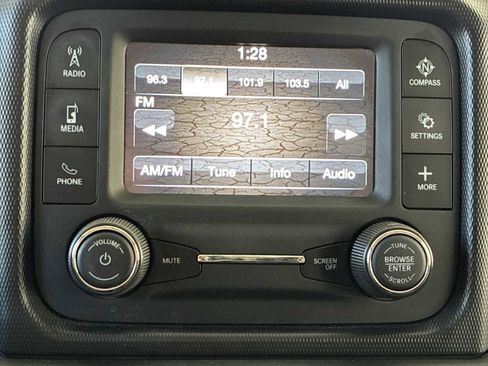 Certified 2019 Jeep Wrangler Unlimited Sport S image 12