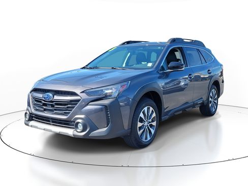 Certified 2025 Subaru Outback Limited image 3