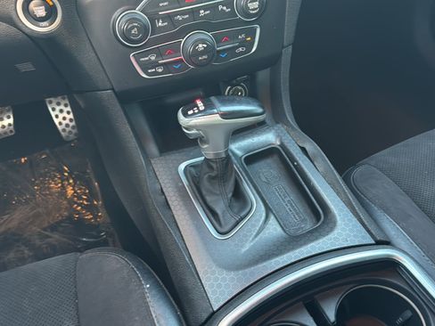 Used 2016 Dodge Charger R/T Scat Pack w/ Technology Group RWD image 23