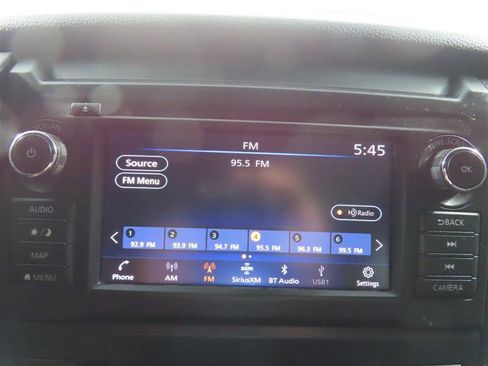 Used 2019 Nissan Titan SV w/ SV Convenience Package AWD/4WD image 26