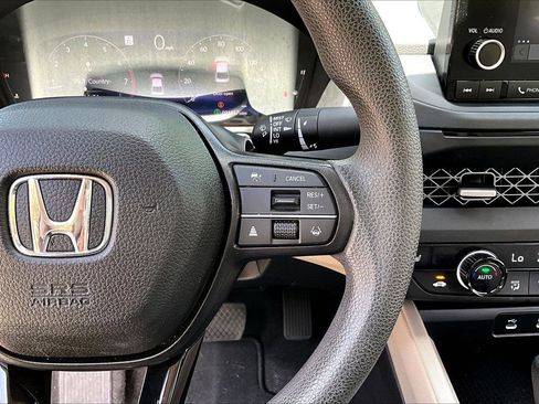 Used 2024 Honda Accord EX image 11