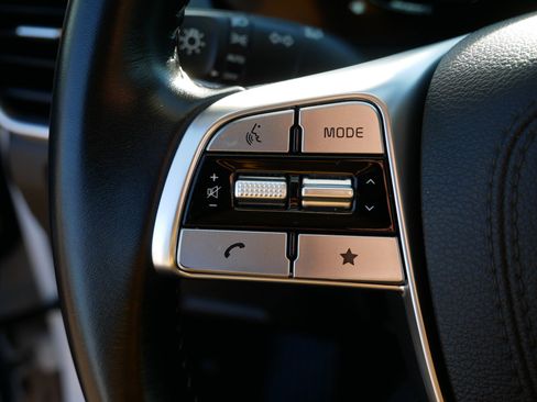 Used 2023 Kia Telluride S image 27