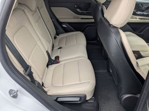 Used 2025 Lincoln Corsair Reserve w/ Equipment Group 202A image 21