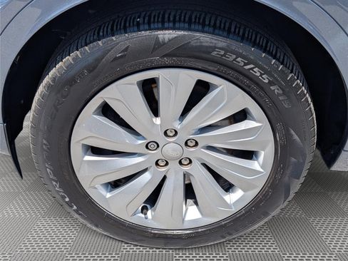 Used 2022 Land Rover Discovery Sport S R-Dynamic AWD/4WD image 11